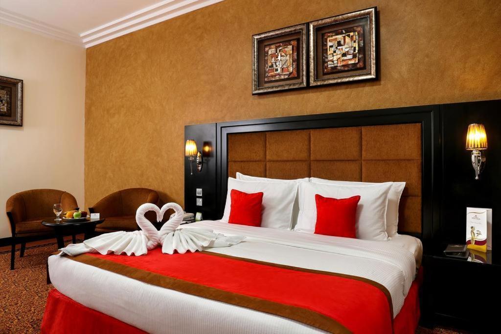 Royal Grand Suite Hotel Sardzsa Kültér fotó