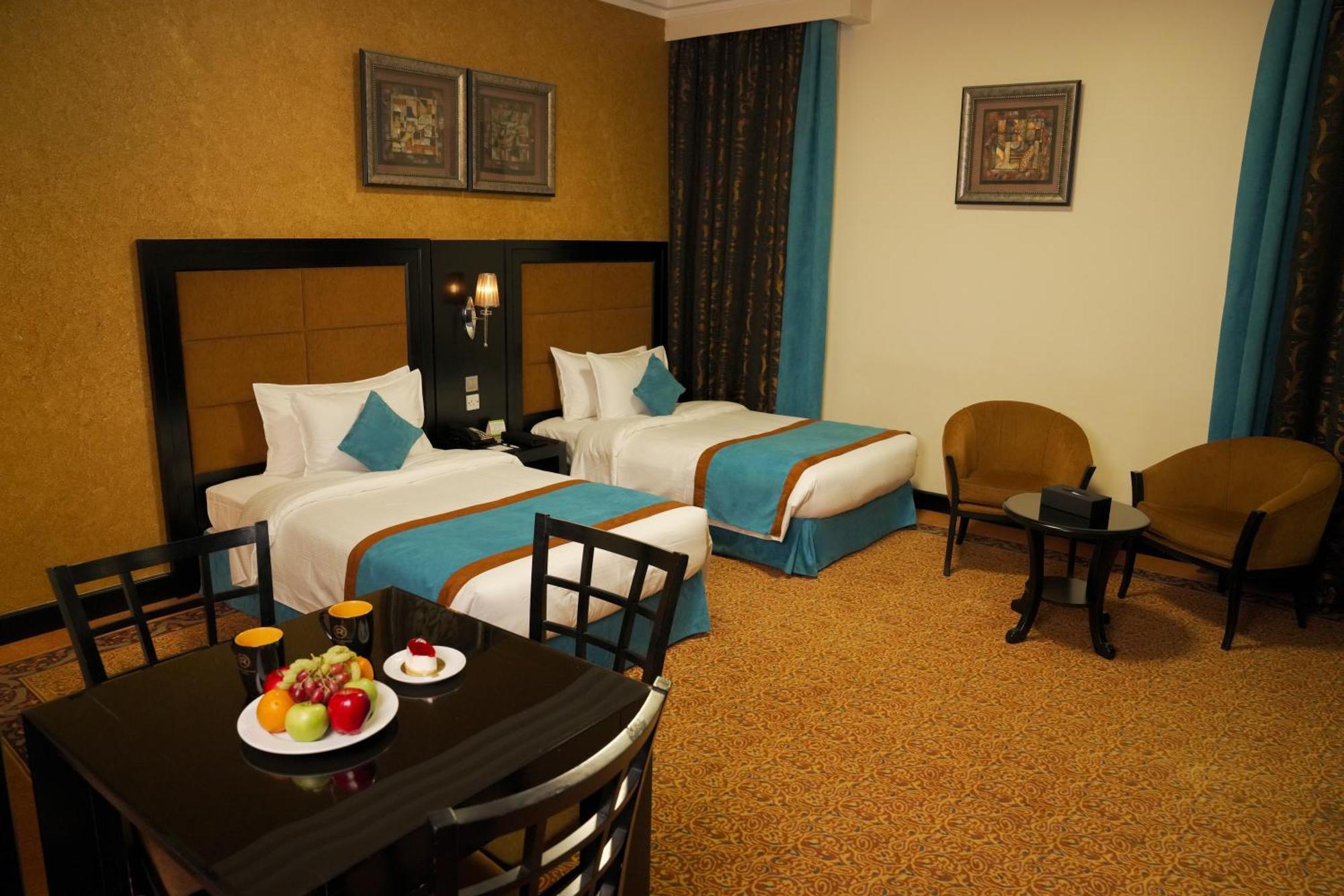 Royal Grand Suite Hotel Sardzsa Kültér fotó